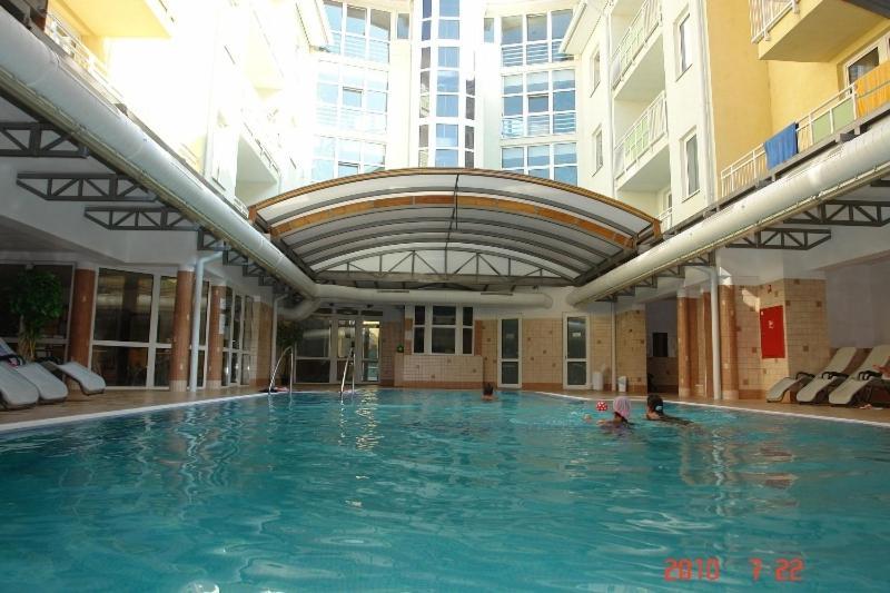 Lilla Wellnessapartman Zalakaros Ngoại thất bức ảnh